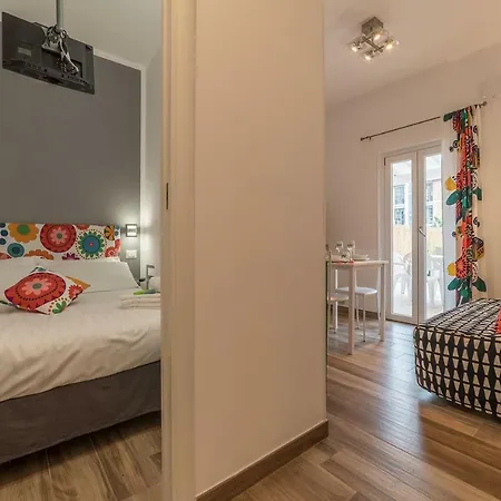 Appartement Pyramid Lovely With Garden Rome